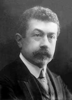 Picture of Paul Painlevé
  